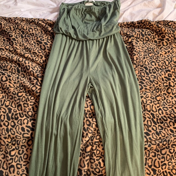 EXIST JUMPSUIT - Picture 6 of 8